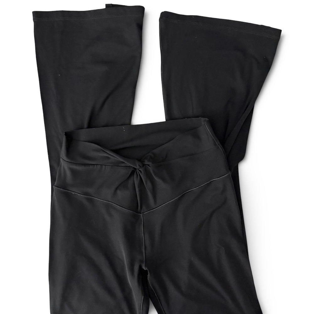 OFFLINE by Aerie Flare Leggings Womens L Large Black Crossover Twist Long - Picture 9 of 12